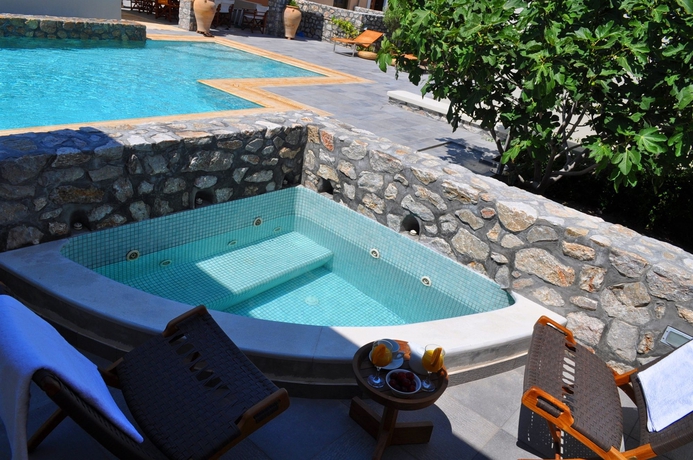 Imagen de los exteriores del Hotel Pleiades Eco Houses. Foto 12