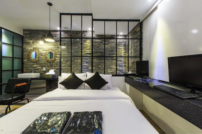 Imagen de la habitación del Hotel Plein. Foto 12