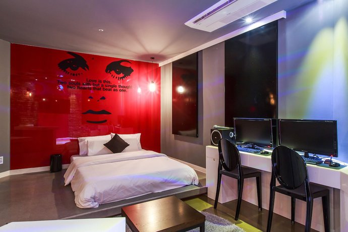 Imagen de la habitación del Hotel Plein. Foto 13