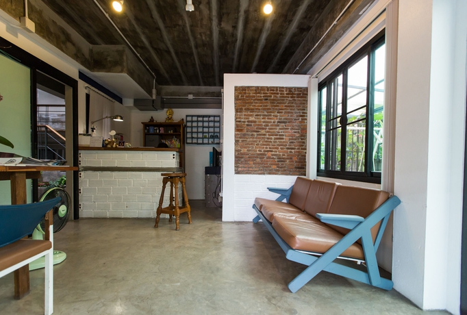 Imagen de los interiores del Hotel Plern Plern Bed and Bike. Foto 12