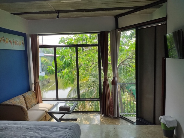 Imagen de la habitación del Hotel Plern Salaya Resort. Foto 8