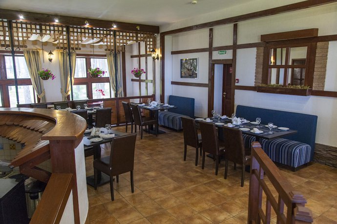 Imagen del bar/restaurante del Hotel Pleskov. Foto 4