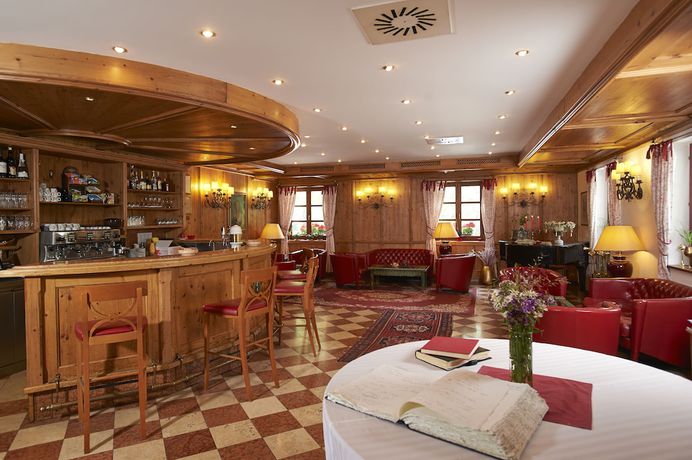 Imagen del bar/restaurante del Hotel Plesnik. Foto 9