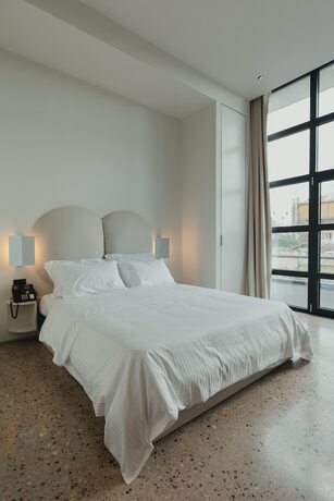 Imagen general del Hotel PlexiSpace. Foto 7