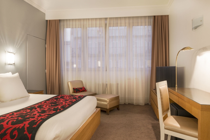 Imagen de la habitación del Hotel Pley. Foto 9