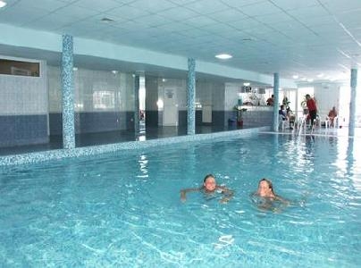Imagen de la piscina del Hotel Pliska. Foto 7