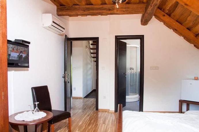 Imagen de la habitación del Hotel Plitvica Lodge. Foto 17