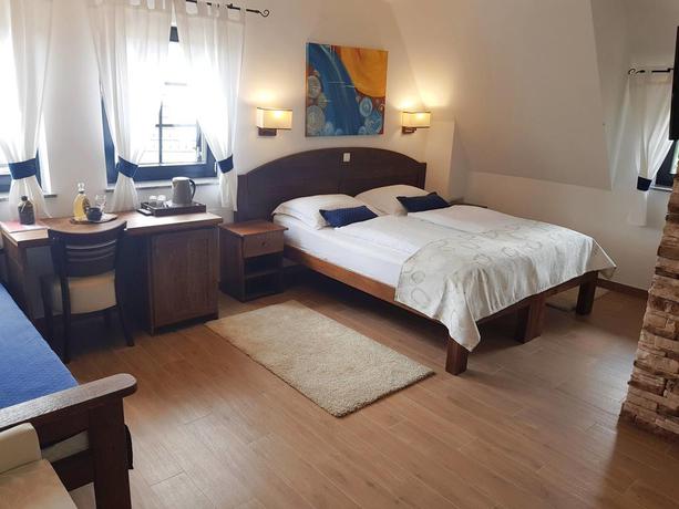 Imagen de la habitación del Hotel Plitvica Luxury Etno Garden. Foto 5