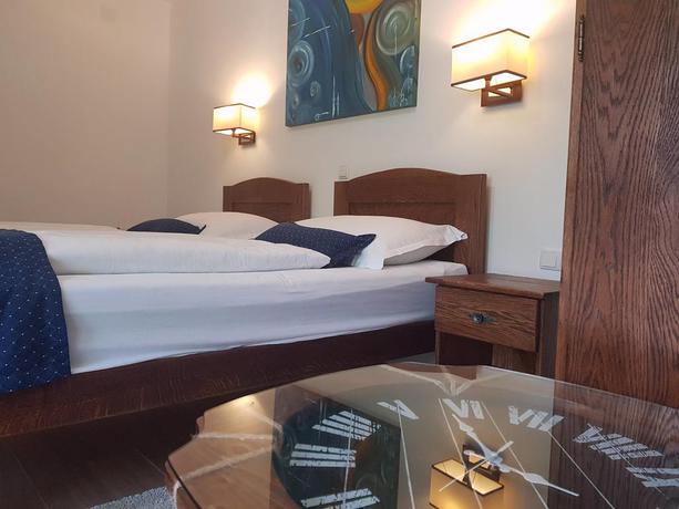 Imagen de la habitación del Hotel Plitvica Luxury Etno Garden. Foto 6