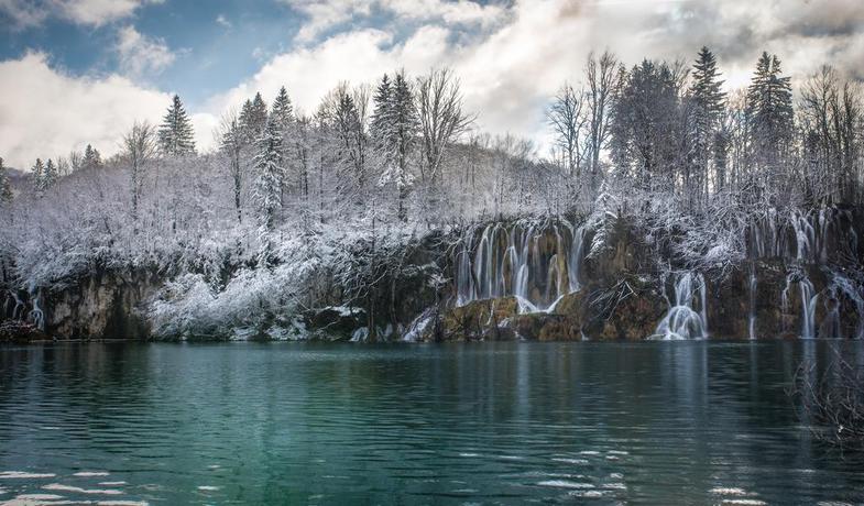 Imagen de los exteriores del Hotel Plitvica Luxury Etno Garden. Foto 11