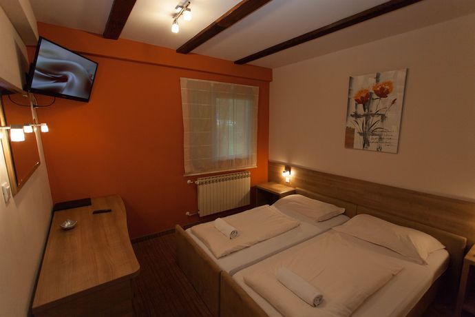 Imagen de la habitación del Hotel Plitvice Holiday Resort - Campsite. Foto 11