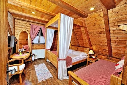 Imagen de la habitación del Hotel Plitvice Lakes Ethno Houses. Foto 9