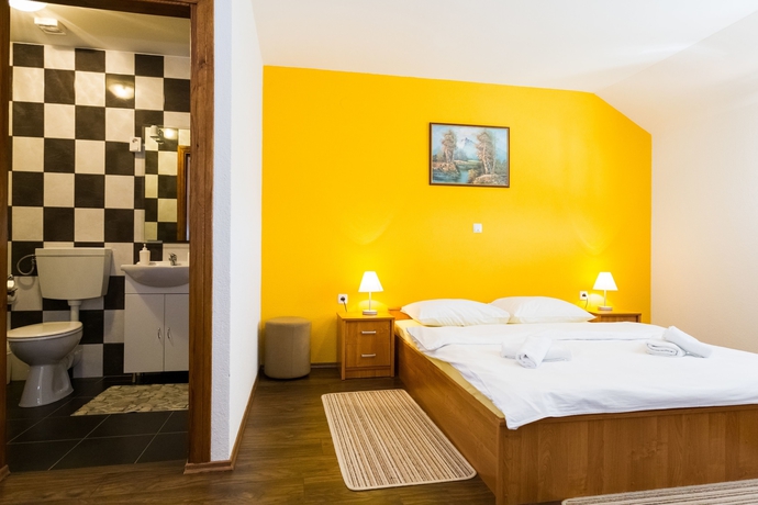 Imagen de la habitación del Hotel Plitvice Palace. Foto 4