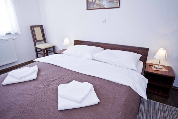 Imagen de la habitación del Hotel Plitvice Palace. Foto 8