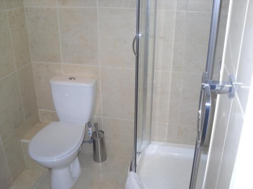 Imagen de la habitación del Hotel Plough, Northampton. Foto 6