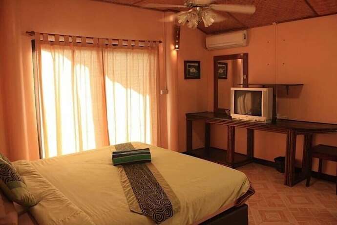 Imagen de la habitación del Hotel Ploy Inn Koh Chang. Foto 8