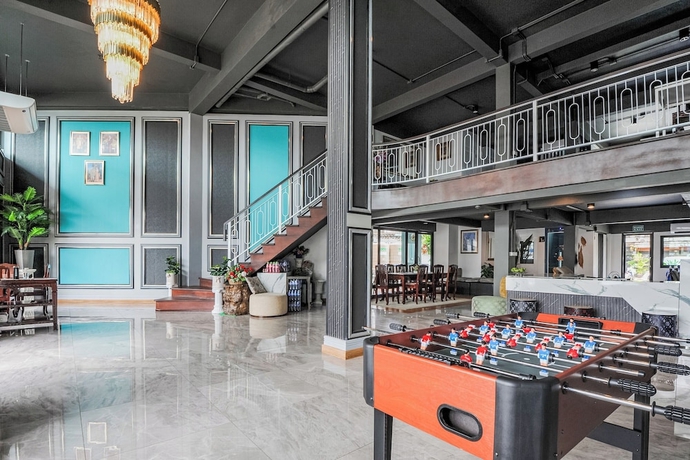 Imagen de los interiores del Hotel PloyBuri Boutique. Foto 19