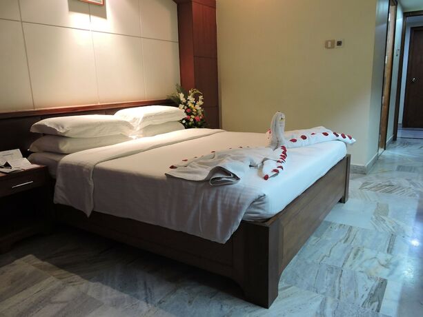 Imagen de la habitación del Hotel Plr Grand By Tommaso Hotels. Foto 3