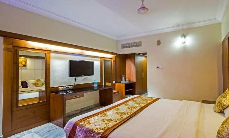 Imagen de la habitación del Hotel Plr Grand By Tommaso Hotels. Foto 10