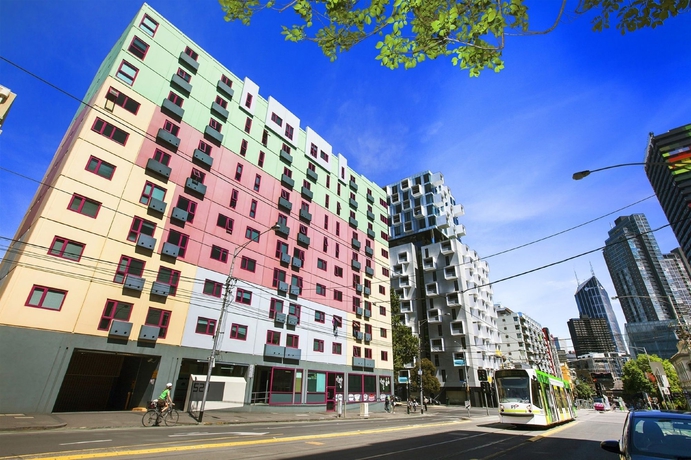 Imagen general del Hotel Plum Carlton Serviced Apartments. Foto 4