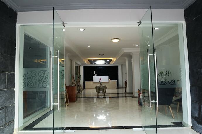 Imagen general del Hotel Plum Lading Banda Aceh. Foto 6