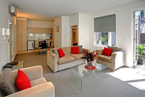 Imagen de la habitación del Hotel Plum North Melbourne. Foto 1