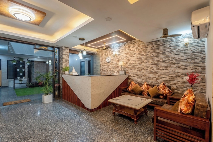 Imagen de los interiores del Hotel Plum Trees. Foto 12