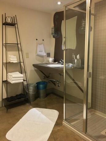 Imagen de la habitación del Hotel Plumpjack Inn. Foto 18