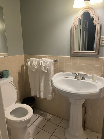 Imagen de la habitación del Hotel Plumsteadville Inn. Foto 15