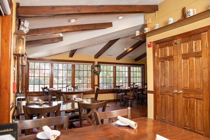 Imagen general del Hotel Plumsteadville Inn. Foto 7