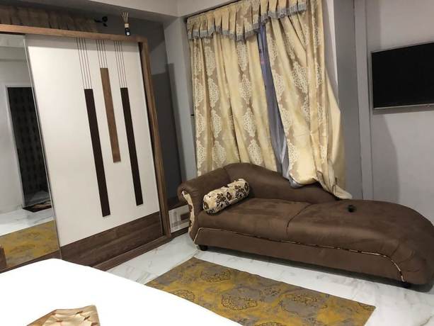 Imagen de la habitación del Hotel Plus 33. Foto 3