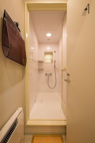 Imagen de la habitación del Hotel Plus Hostel Sapporo. Foto 15