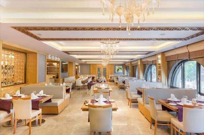 Imagen de los interiores del Hotel Plus Setif. Foto 19