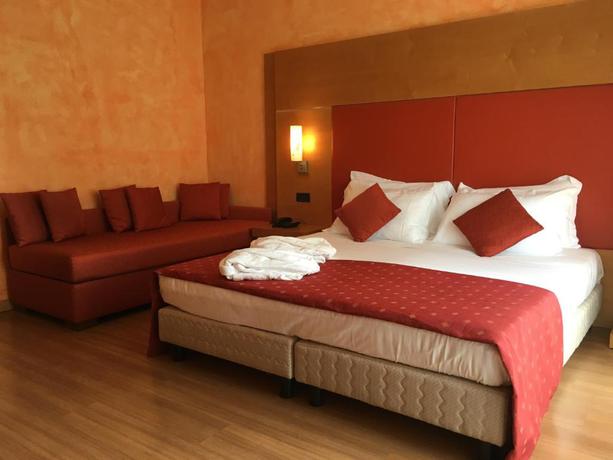 Imagen de la habitación del Hotel Plus Welcome Milano. Foto 8