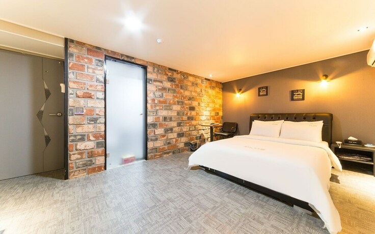 Imagen de la habitación del Hotel Plus Wolgot. Foto 24
