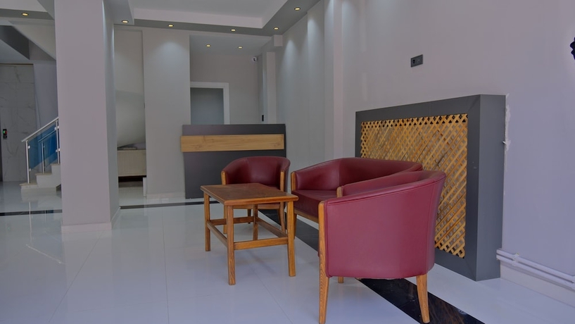 Imagen de los interiores del Hotel Pluscity. Foto 13