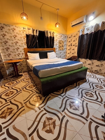 Imagen general del Hotel Plush hotels. Foto 1