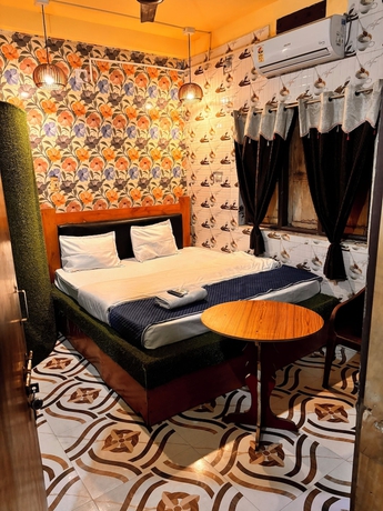 Imagen de la habitación del Hotel Plush hotels. Foto 6