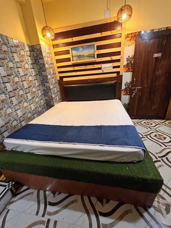 Imagen de la habitación del Hotel Plush hotels. Foto 9