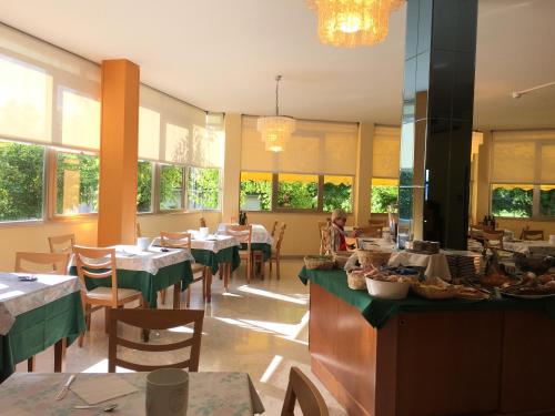 Imagen general del Hotel Plutone. Foto 3