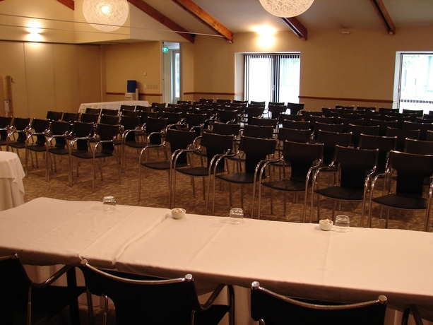 Imagen de los interiores del Hotel Plymouth International. Foto 11