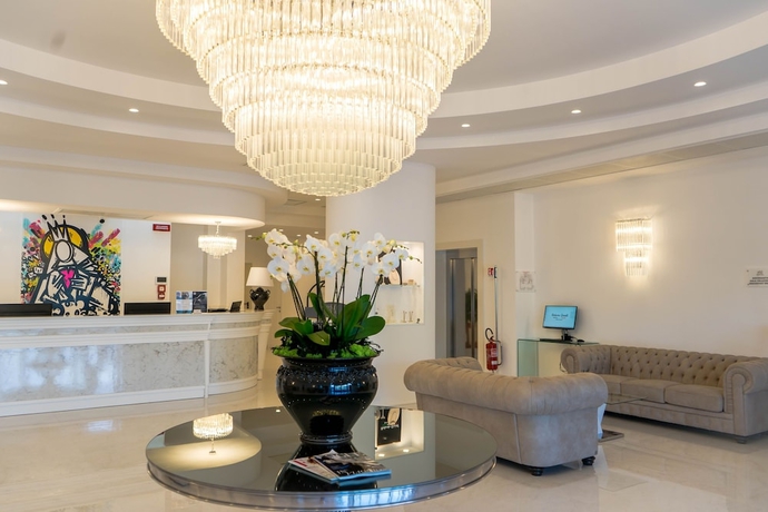 Imagen de los interiores del Hotel Pm, Catanzaro. Foto 14