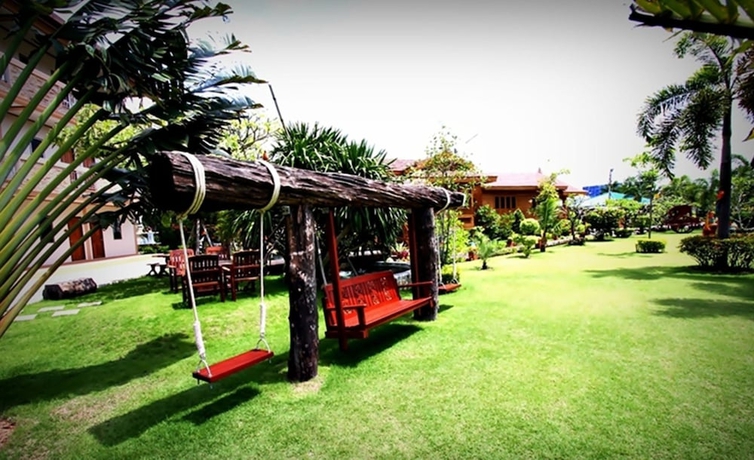 Imagen de los interiores del Hotel P.n. Gold Resort. Foto 16