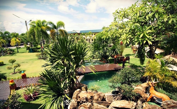 Imagen de los exteriores del Hotel P.n. Gold Resort. Foto 13
