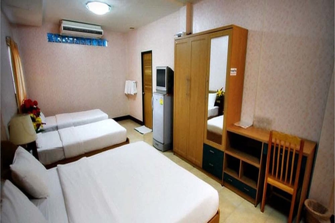 Imagen de la habitación del Hotel P.n. Gold Resort. Foto 7