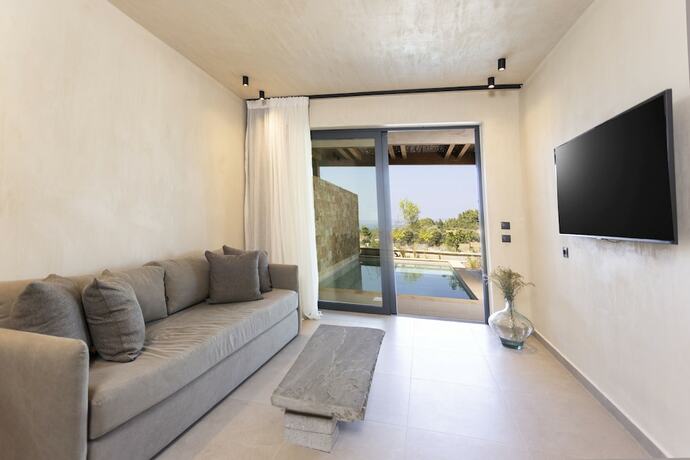 Imagen general del Hotel Pnoes Luxury Suites. Foto 10