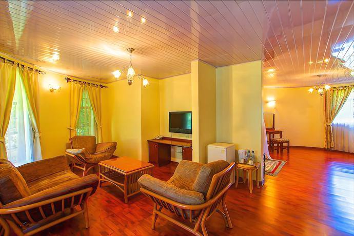 Imagen de la habitación del Hotel Poa Place Resort. Foto 9