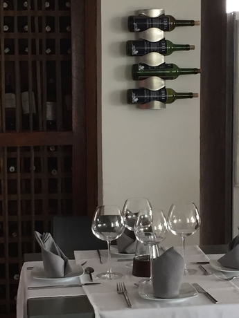 Imagen del bar/restaurante del Hotel P&oacute;rtico Concept. Foto 3