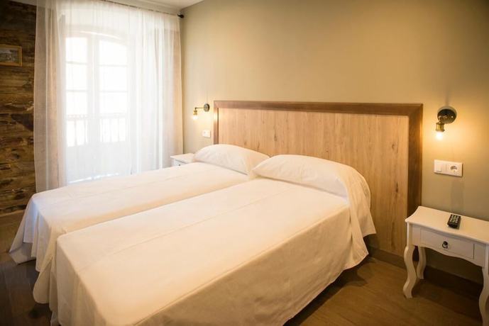 Imagen de la habitación del Hotel P&oacute;rtico. Foto 9