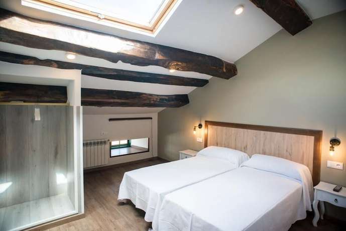 Imagen de la habitación del Hotel P&oacute;rtico. Foto 14